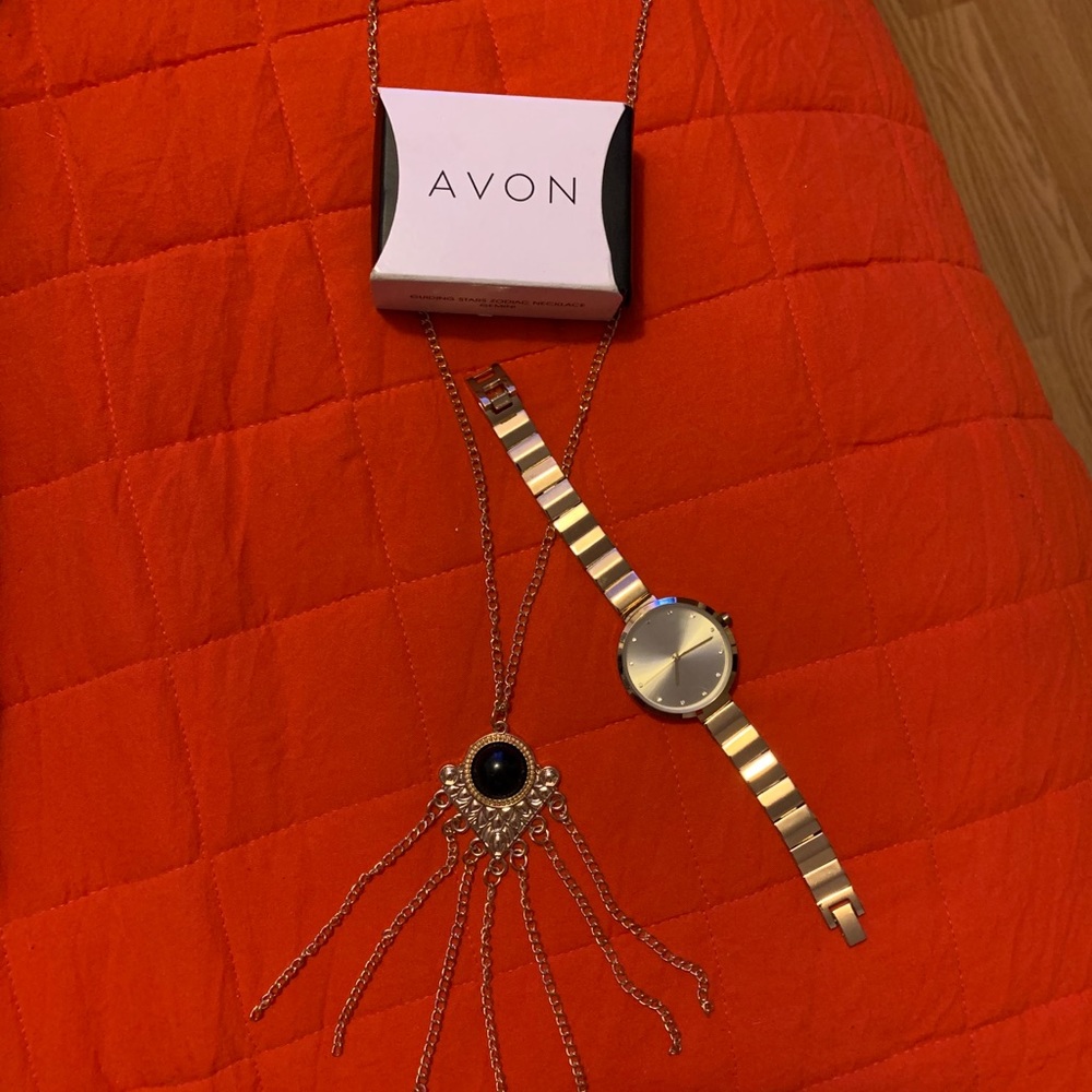 Watch and necklace set.